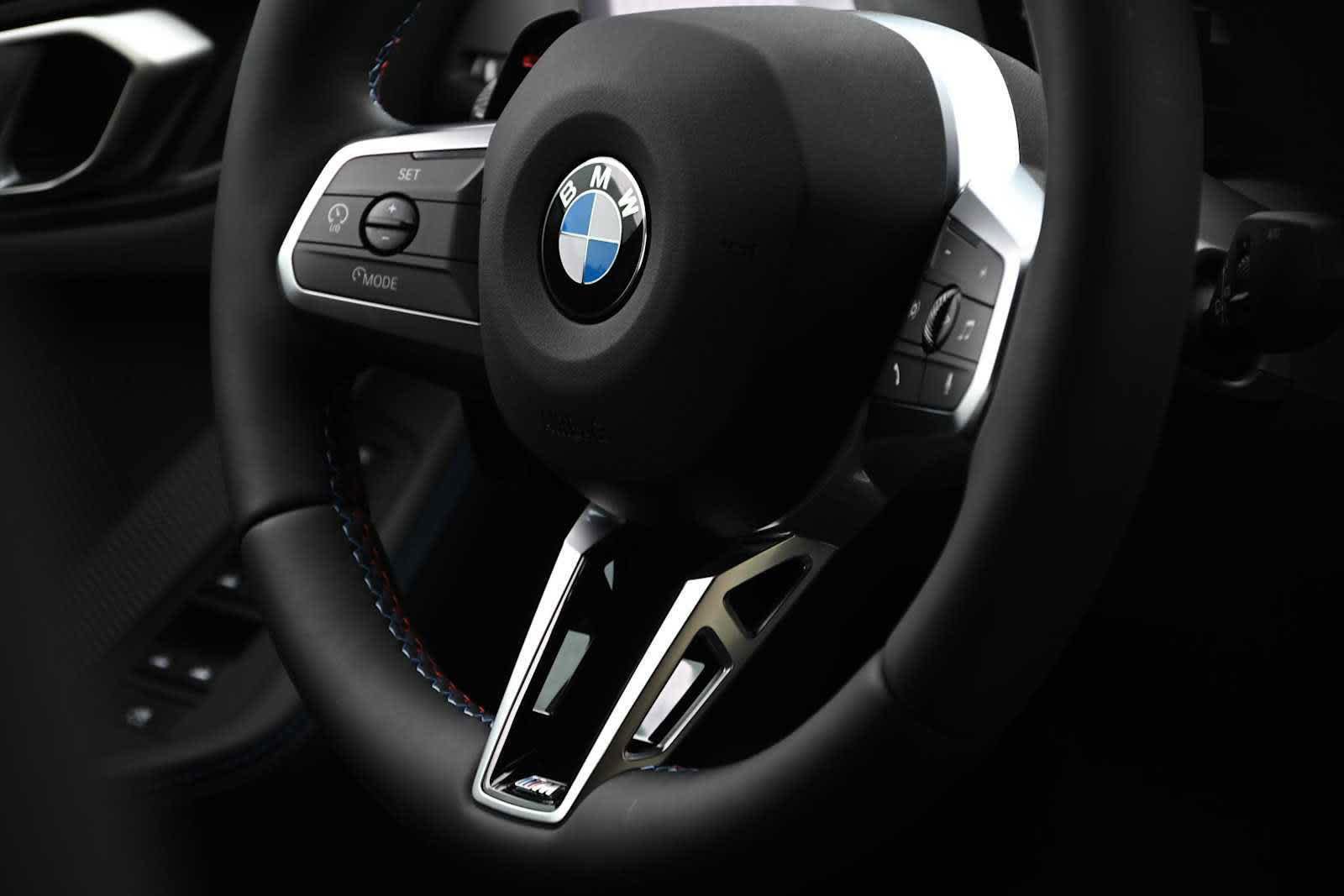 Used 2025 BMW M235i xDrive w/ Premium Package AWD/4WD image 21
