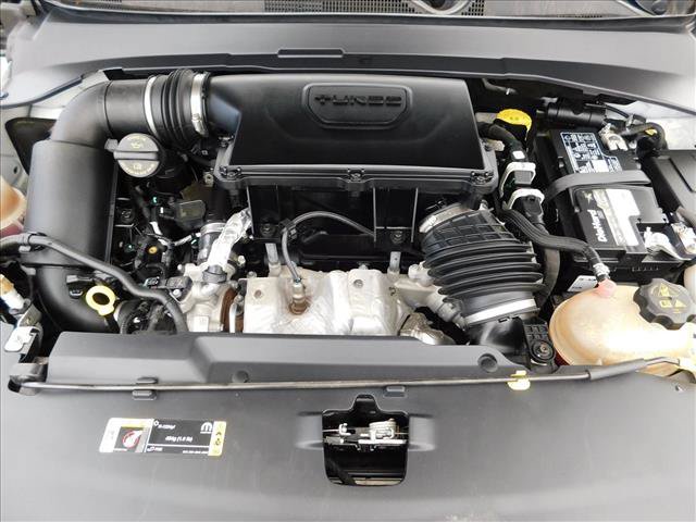 Used 2024 Jeep Compass Latitude AWD/4WD image 30
