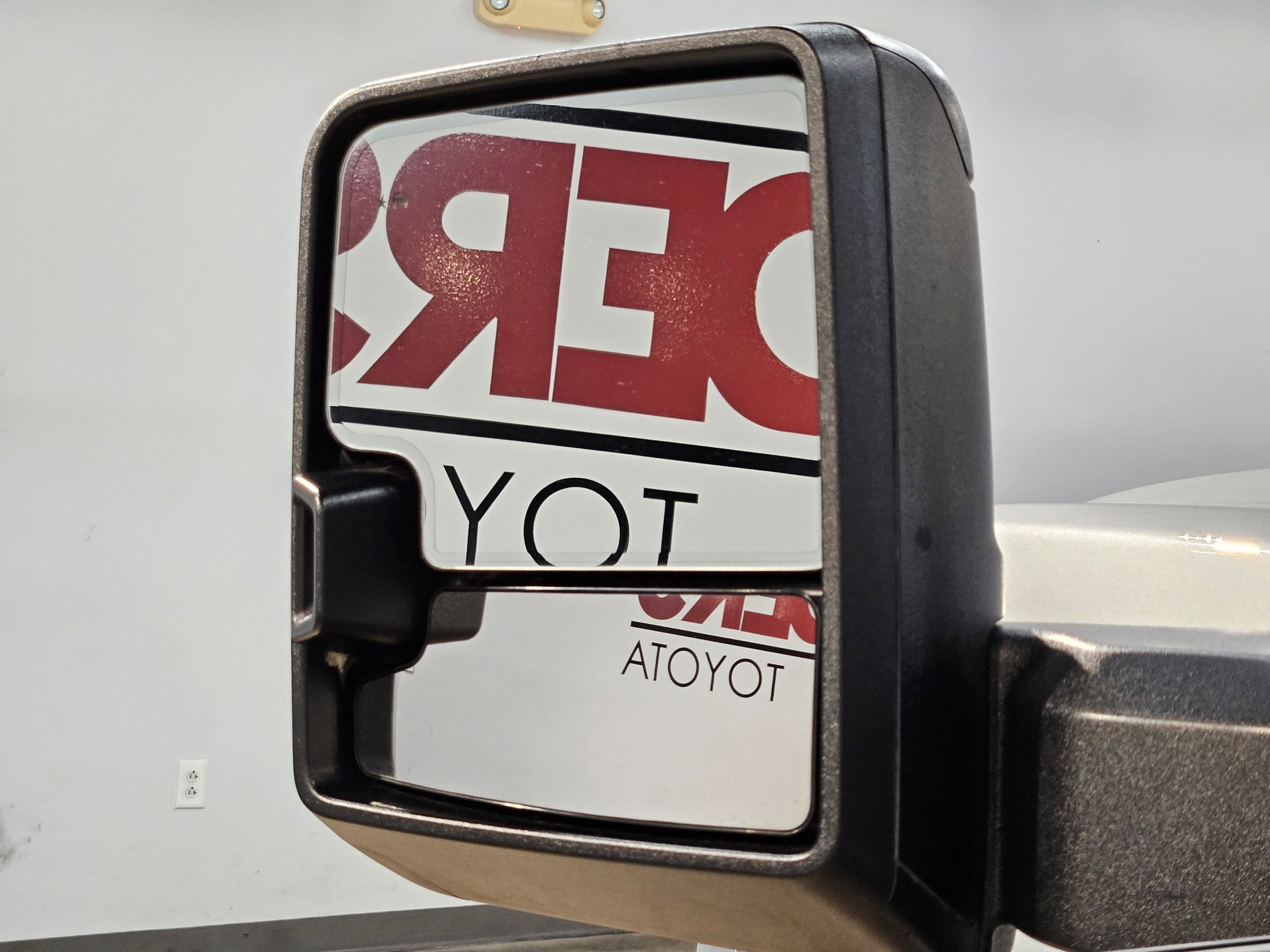 Used 2024 Chevrolet Silverado 2500 Custom w/ Custom Value Package image 22