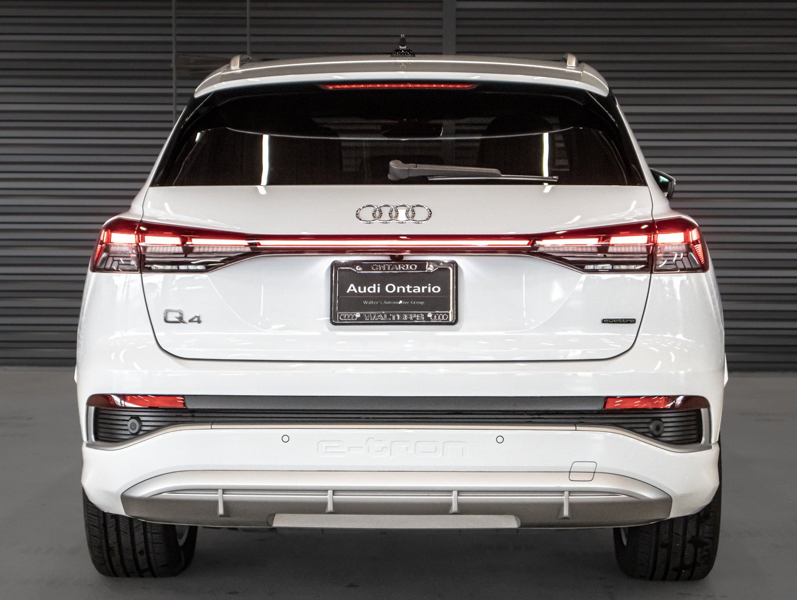 Used 2025 Audi Q4 e-tron Premium Plus w/ Premium Plus AWD/4WD image 15