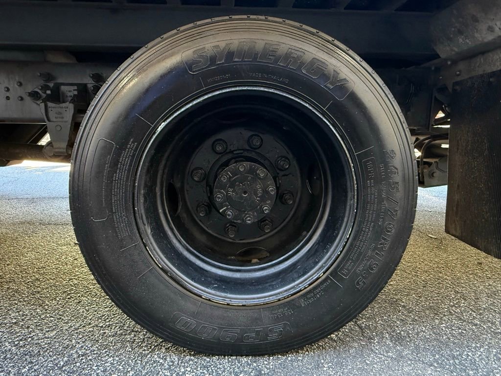 Used 2017 Ford F650 2WD SuperCab Super Duty image 27