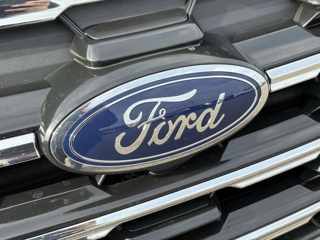 New 2026 Ford Explorer Active w/ Active Comfort Package image 9