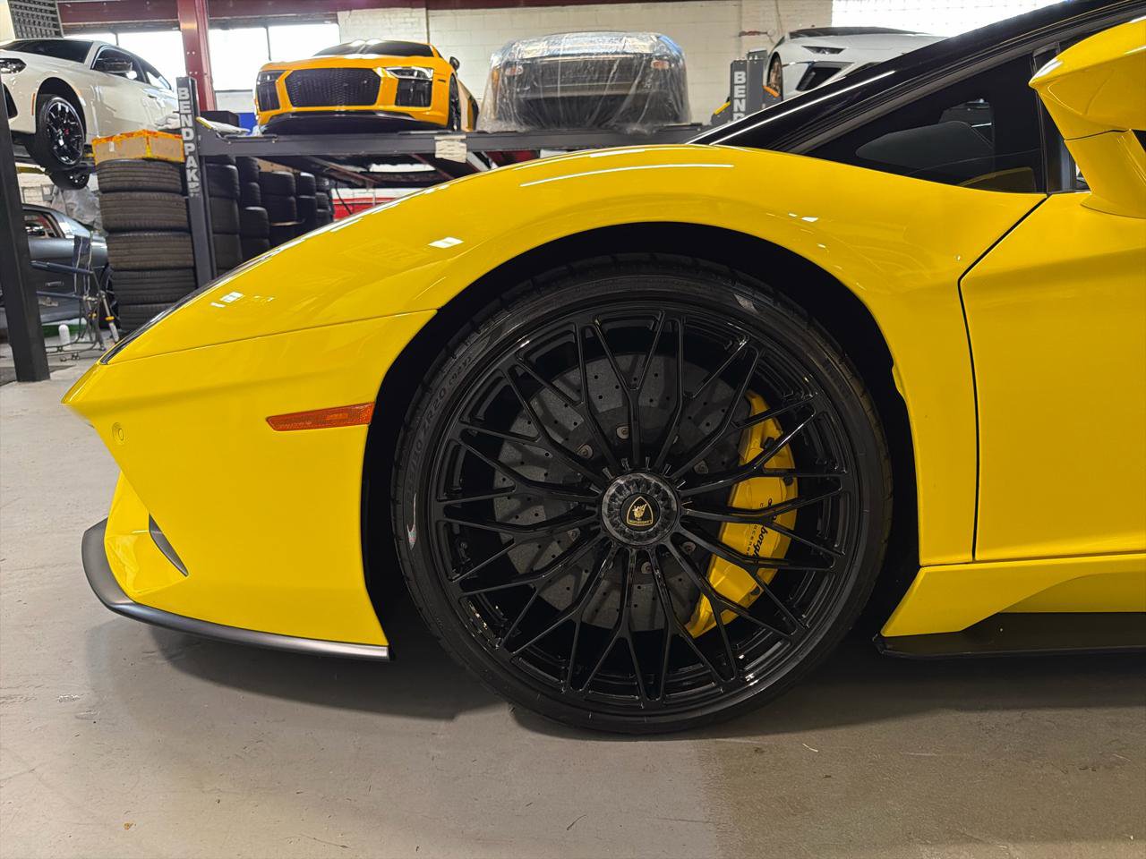 Used 2018 Lamborghini Aventador S AWD/4WD image 31