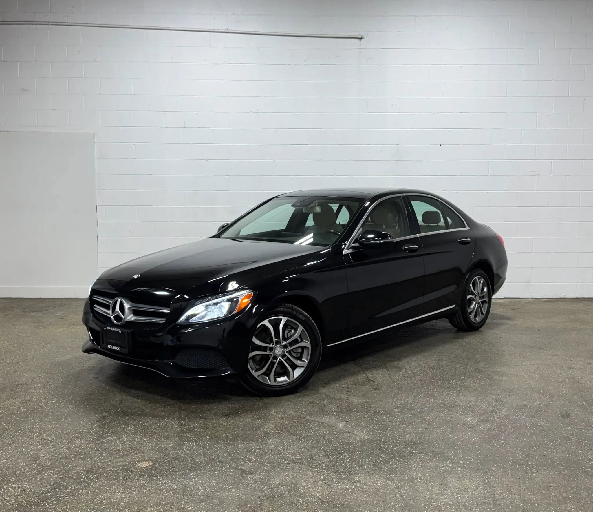 Used 2016 Mercedes-Benz C 300 4MATIC Sedan image 7
