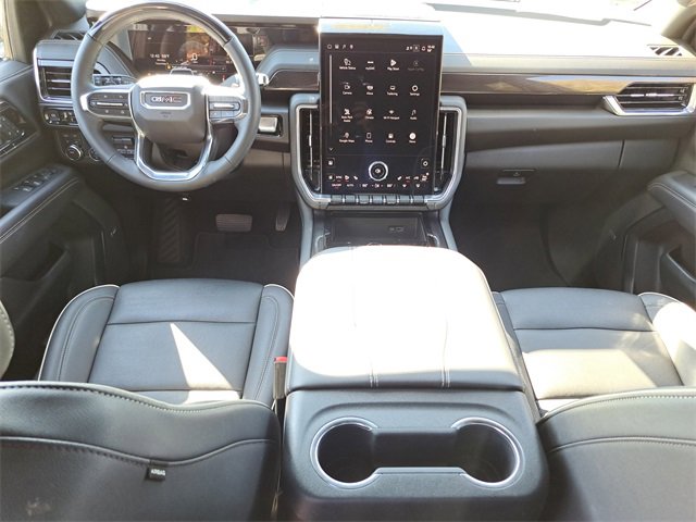 Used 2025 GMC Yukon XL Elevation image 10