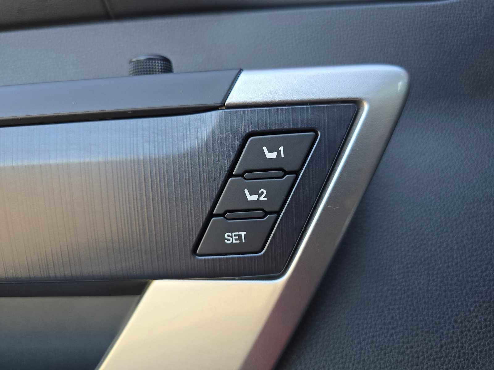 Certified 2025 Toyota Sequoia Platinum w/ Tow Technology Package image 34