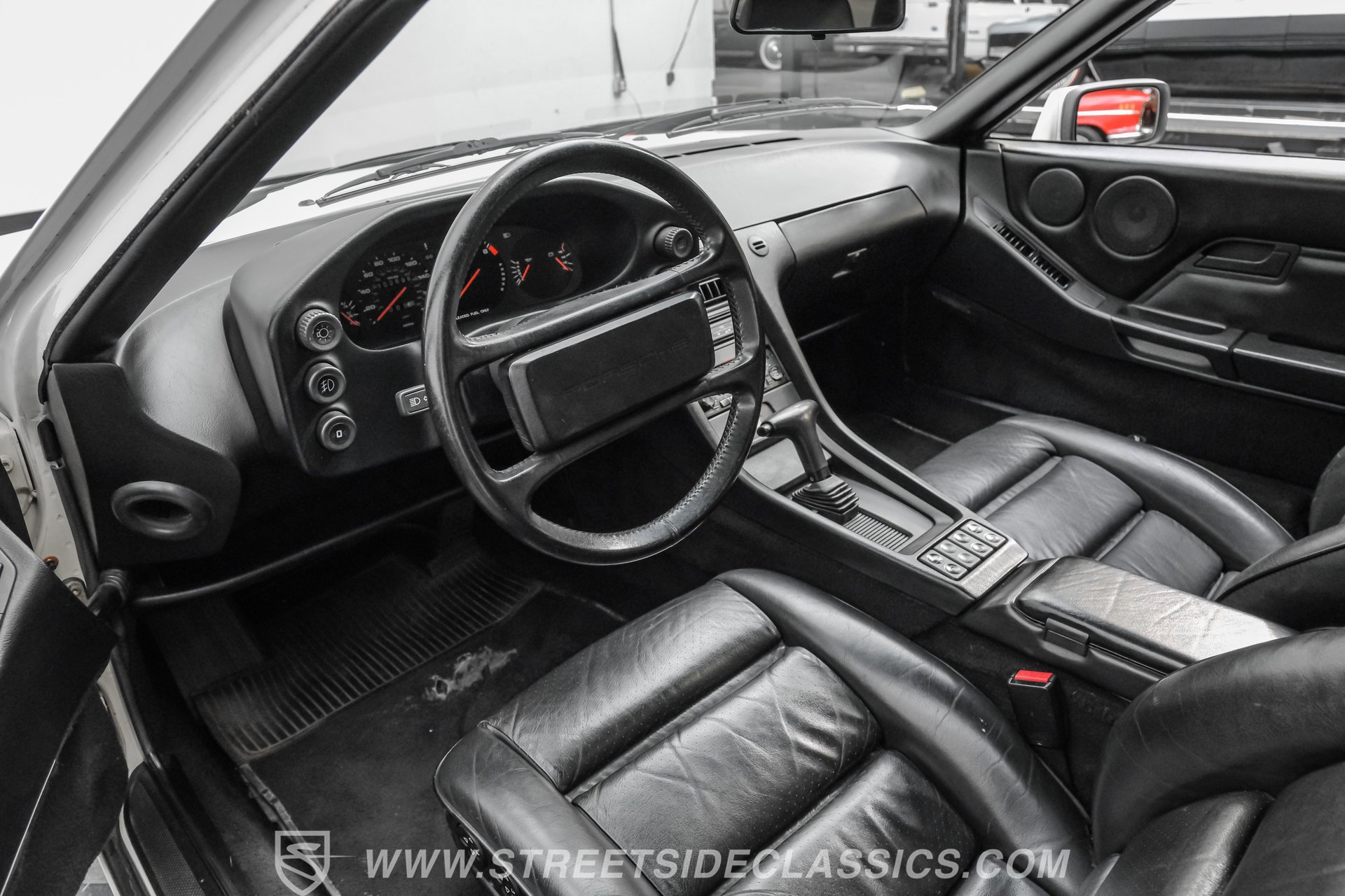 Used 1987 Porsche 928 S4 RWD image 4
