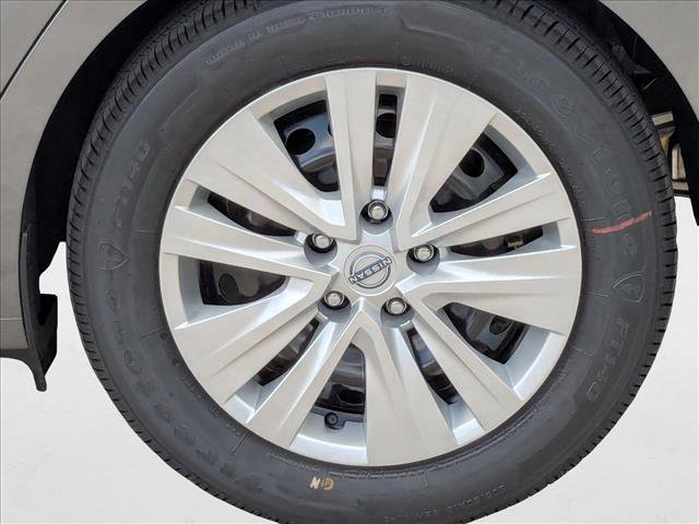 New 2025 Nissan Sentra S image 9