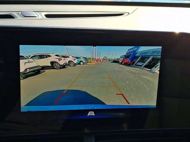 New 2026 Chevrolet Trax RS w/ Sunroof Package FWD image 16
