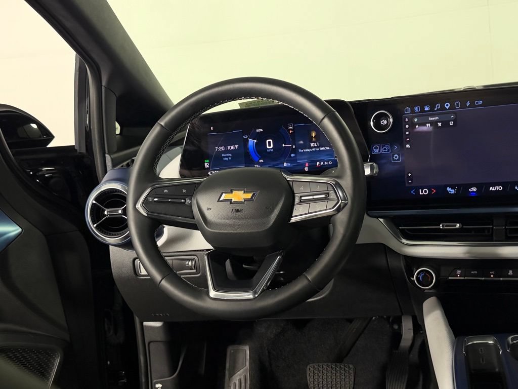 Used 2024 Chevrolet Equinox EV LT FWD image 14