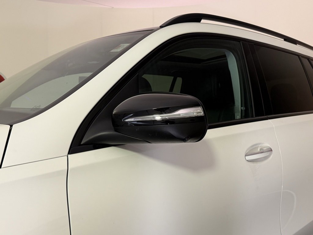 Used 2026 Mercedes-Benz GLS 450 4MATIC image 10