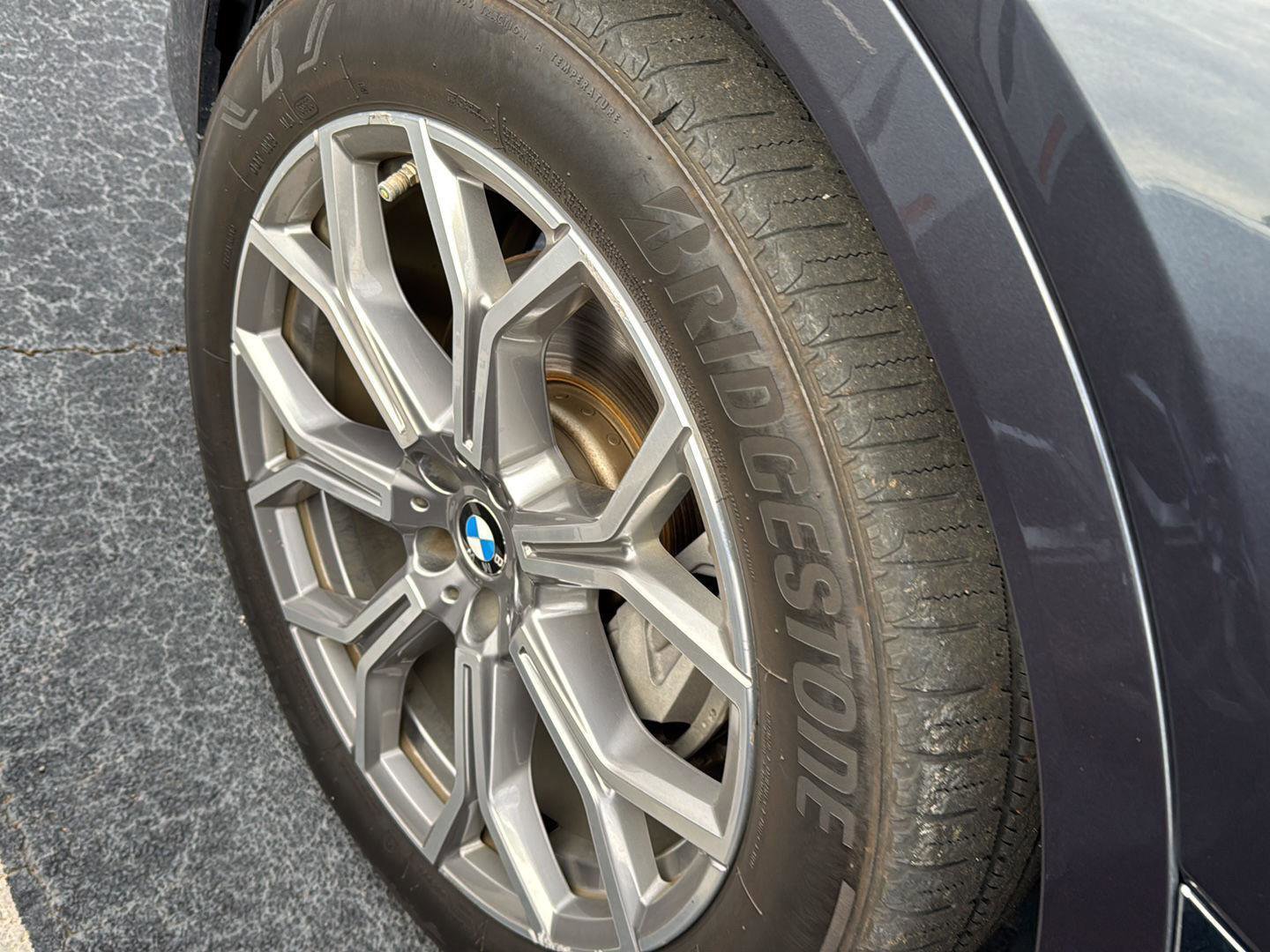 Used 2020 BMW X7 xDrive40i w/ Premium Package image 10