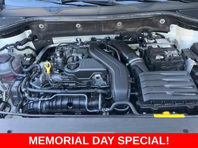 Used 2022 Volkswagen Taos SE FWD image 35