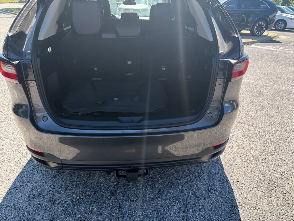 Used 2024 MAZDA CX-90 Plug-In Hybrid w/ Preferred AWD/4WD image 12