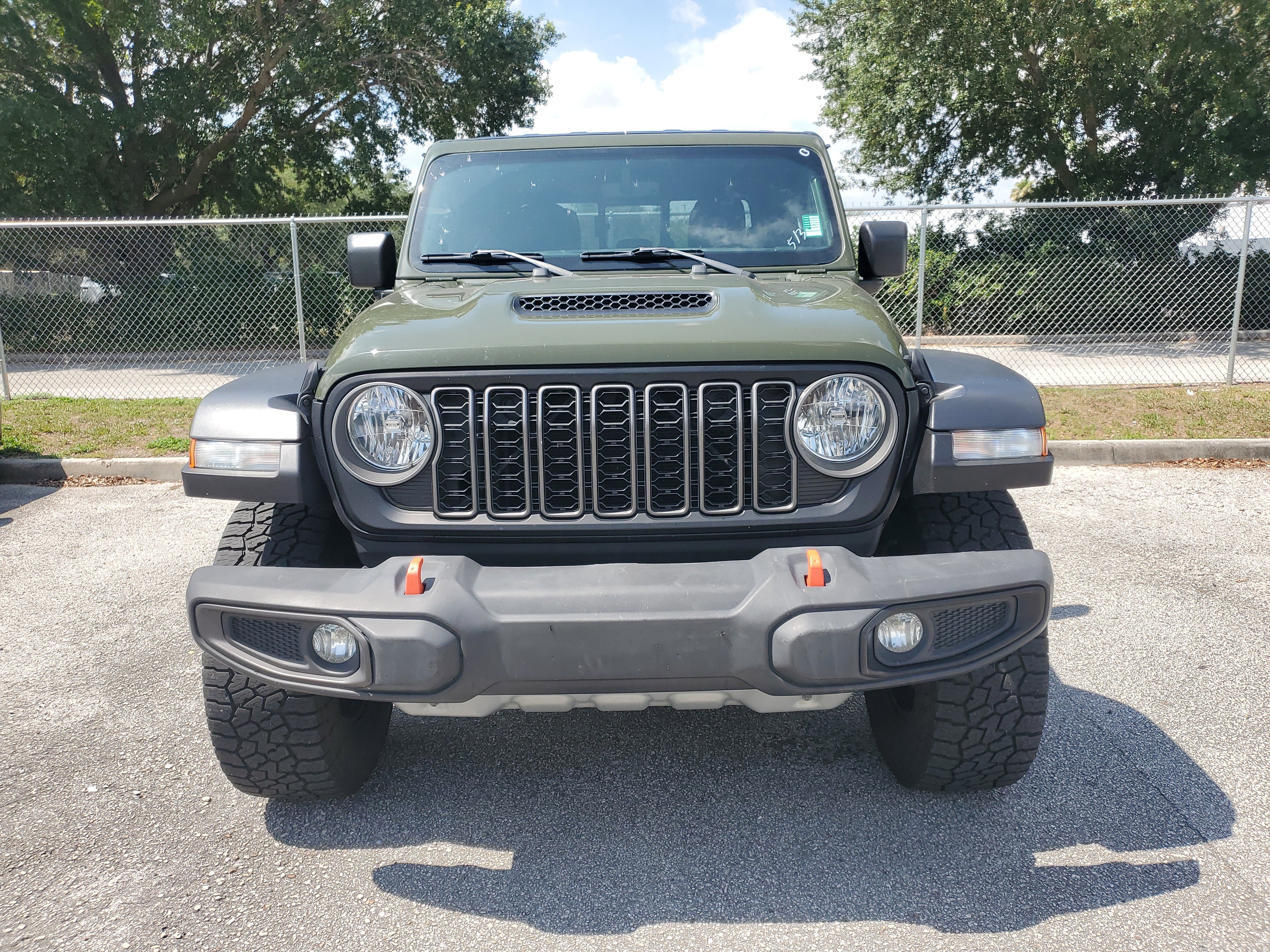 Used 2023 Jeep Gladiator Mojave w/ Cold Weather Group AWD/4WD image 2
