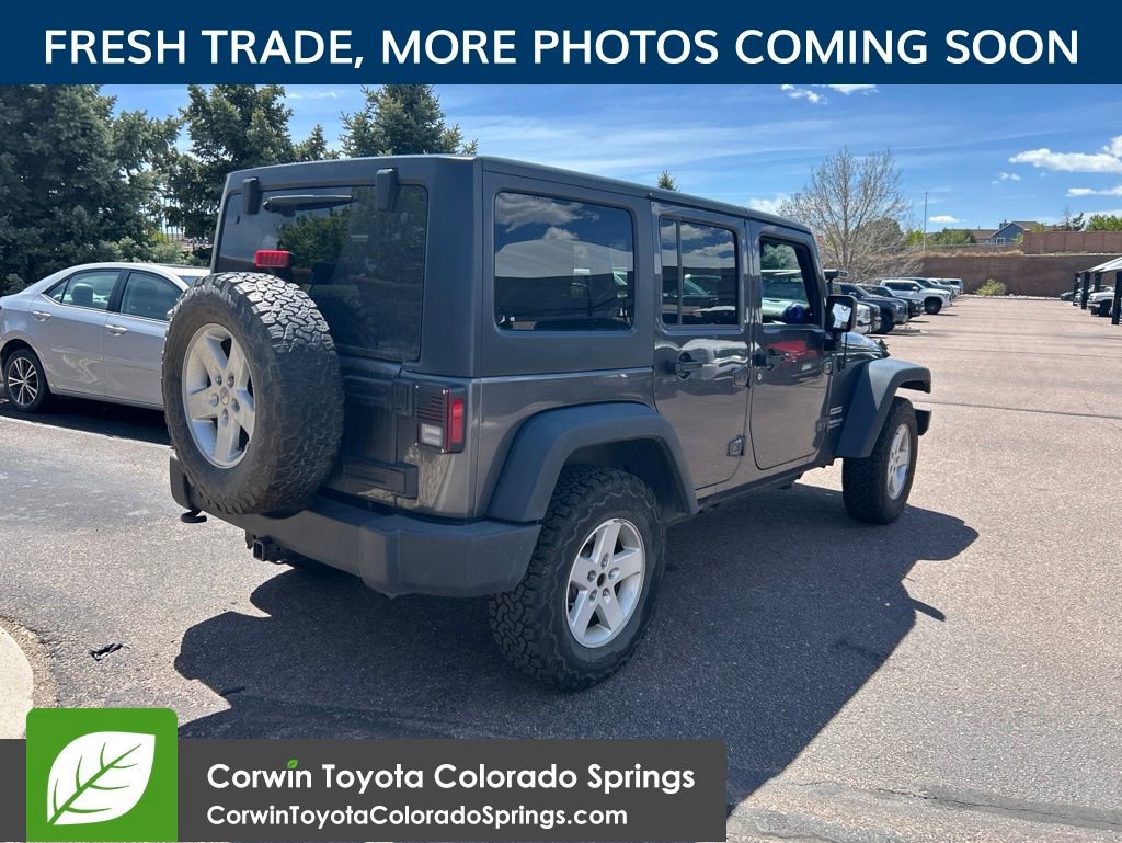 Used 2017 Jeep Wrangler Unlimited Sport w/ Quick Order Package 24S AWD/4WD image 3