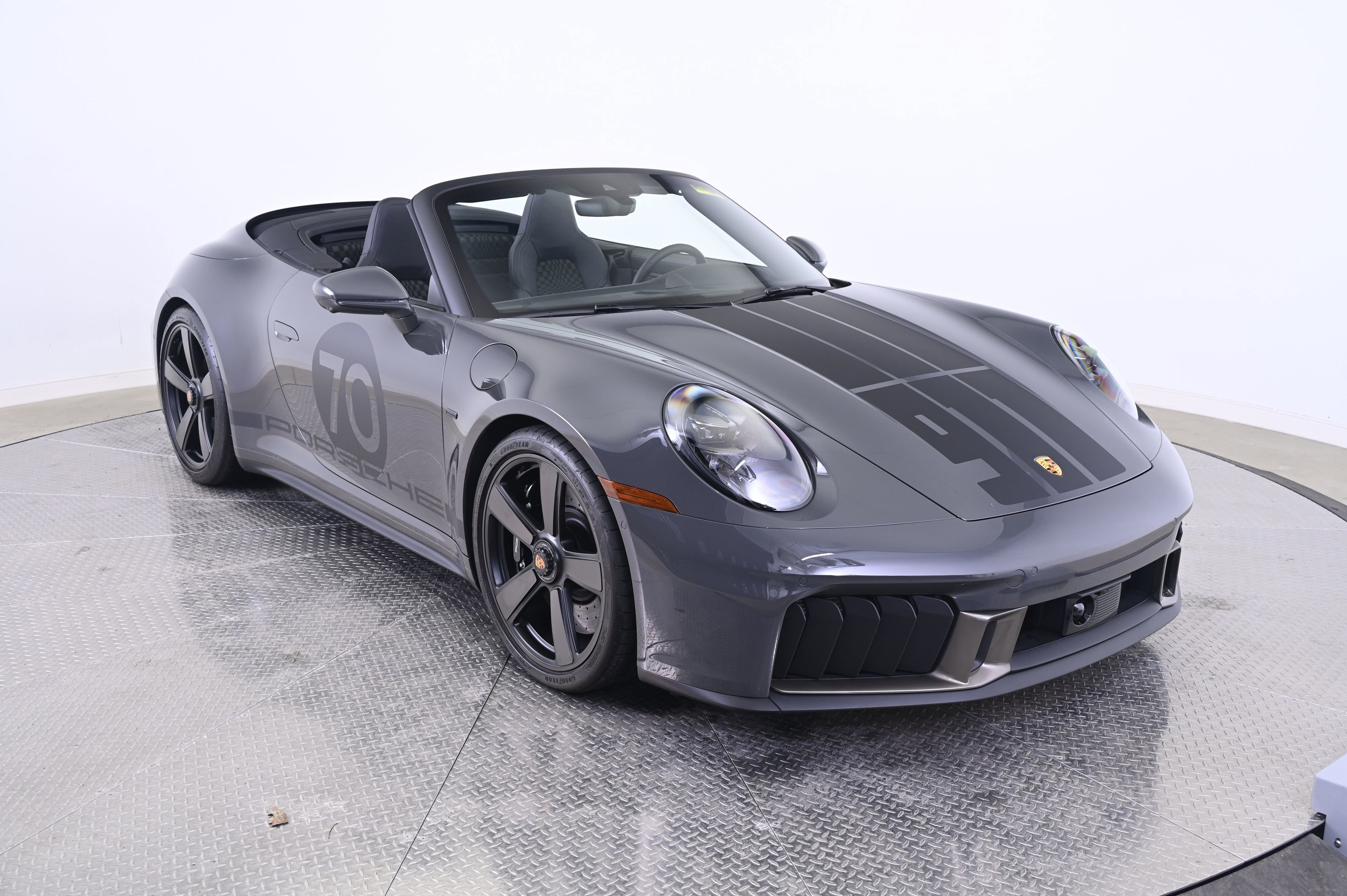 Certified 2026 Porsche 911 GTS image 9