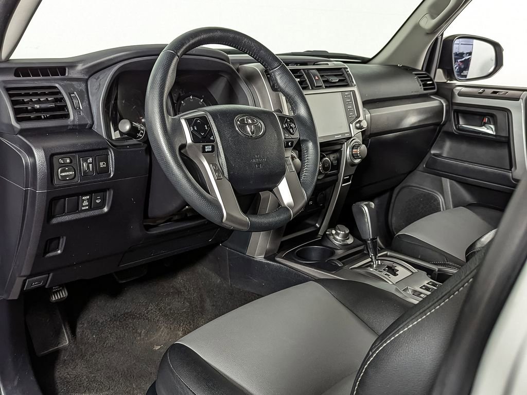 Certified 2022 Toyota 4Runner SR5 Premium image 18