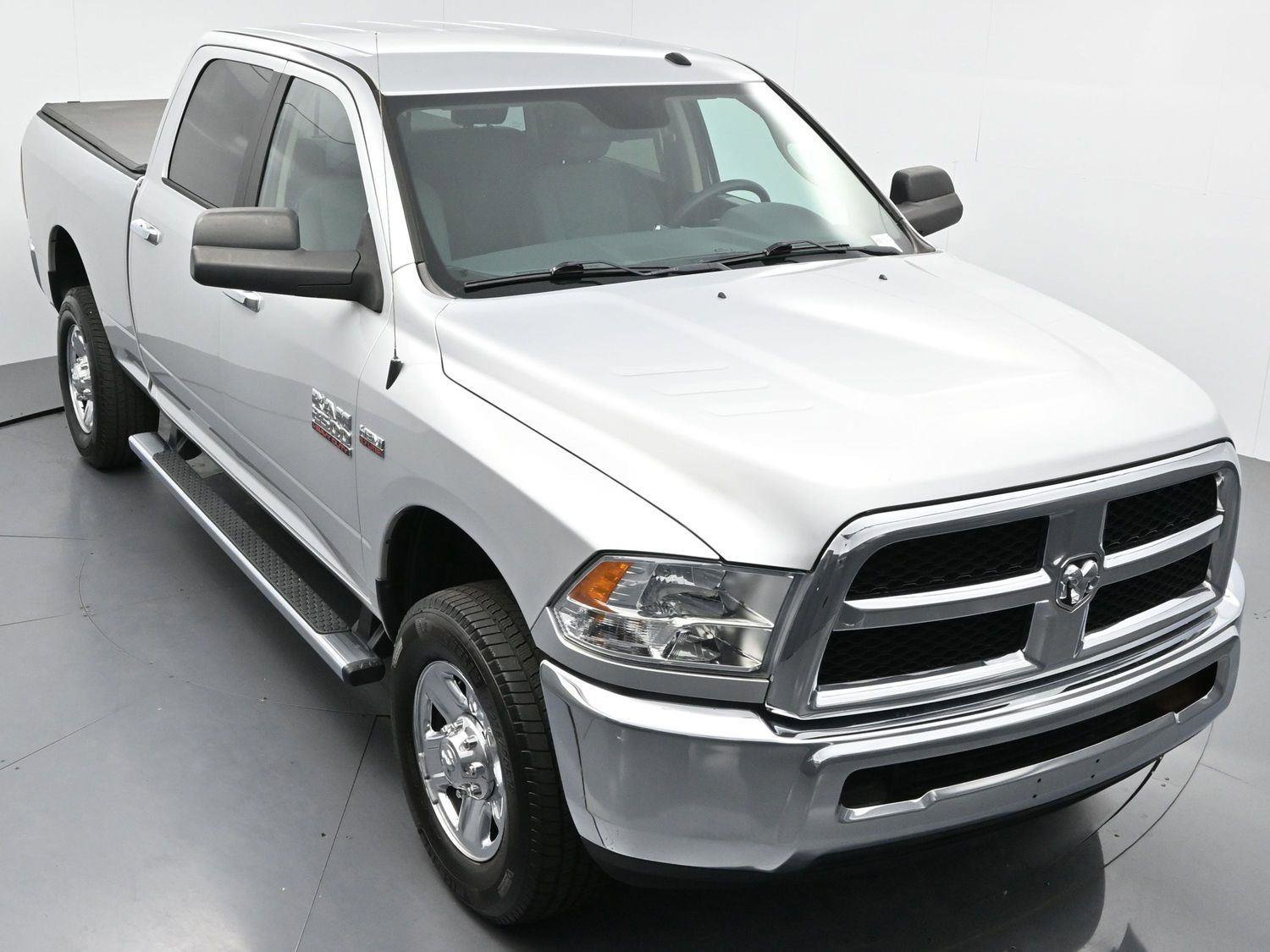 Used 2018 RAM 2500 SLT image 35
