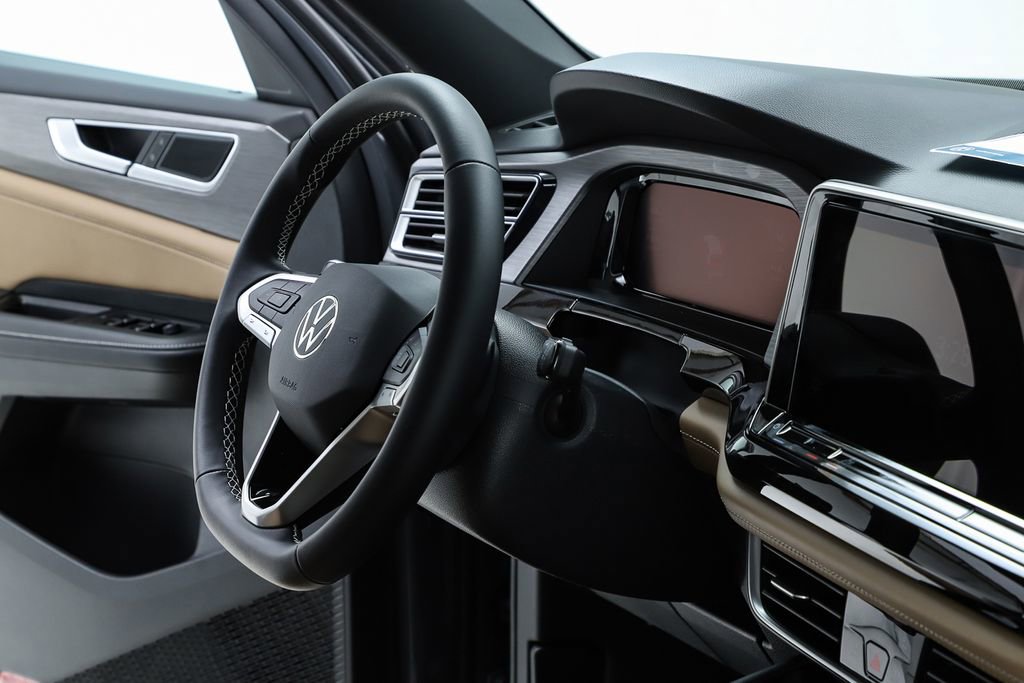 New 2026 Volkswagen Atlas Cross Sport SE image 74