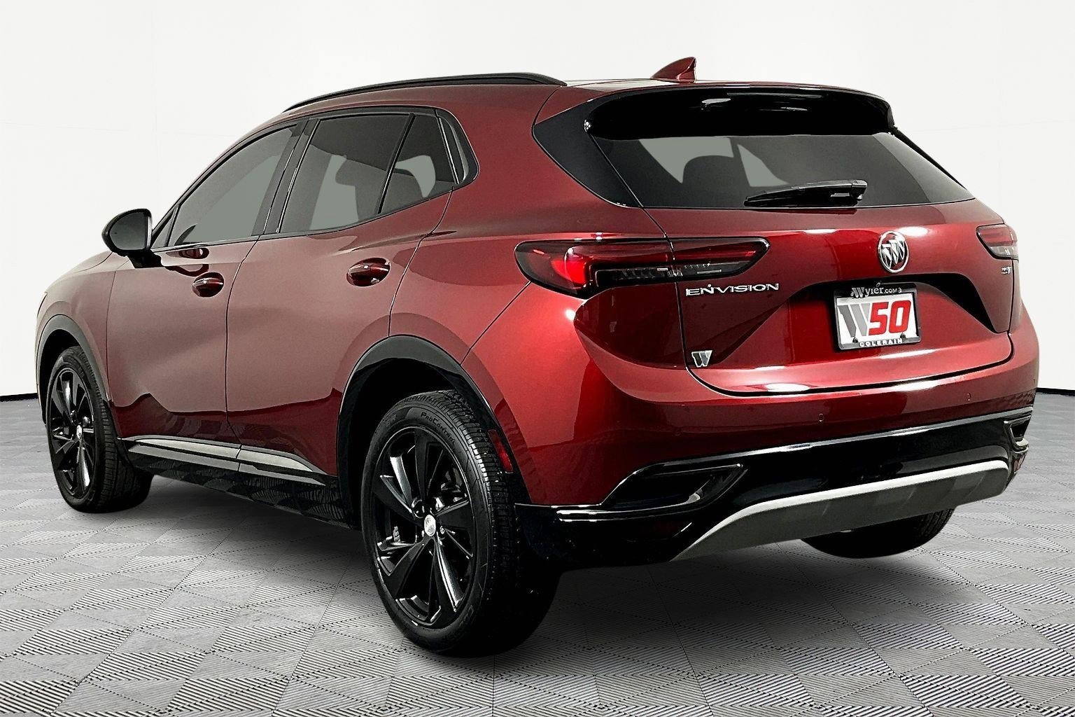 Used 2021 Buick Envision Essence w/ Technology Package I image 4