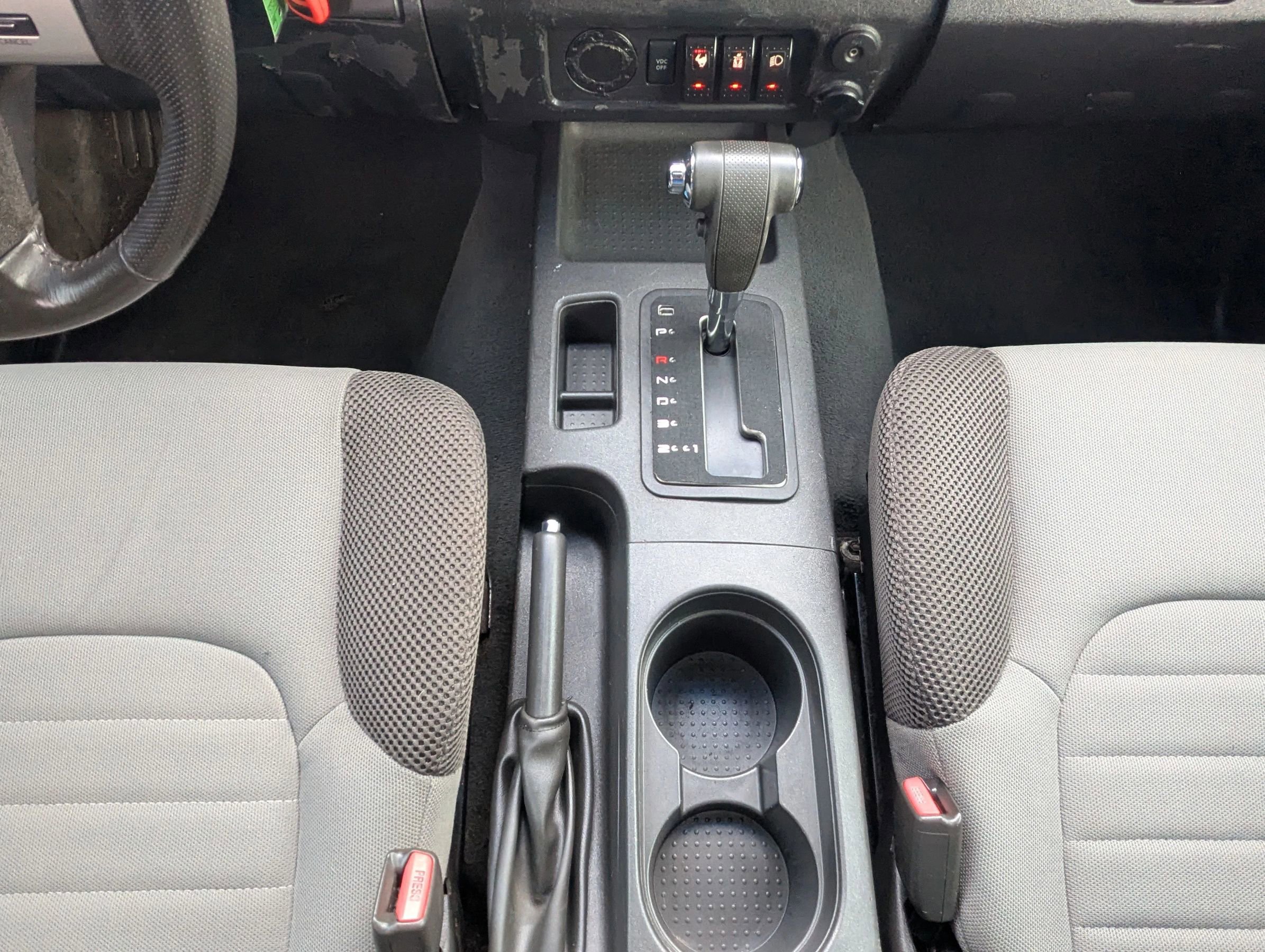 Used 2008 Nissan Xterra SE w/ Supplemental Air Bag Pkg image 14