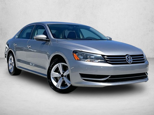 Used 2012 Volkswagen Passat 2.5 SE FWD image 12