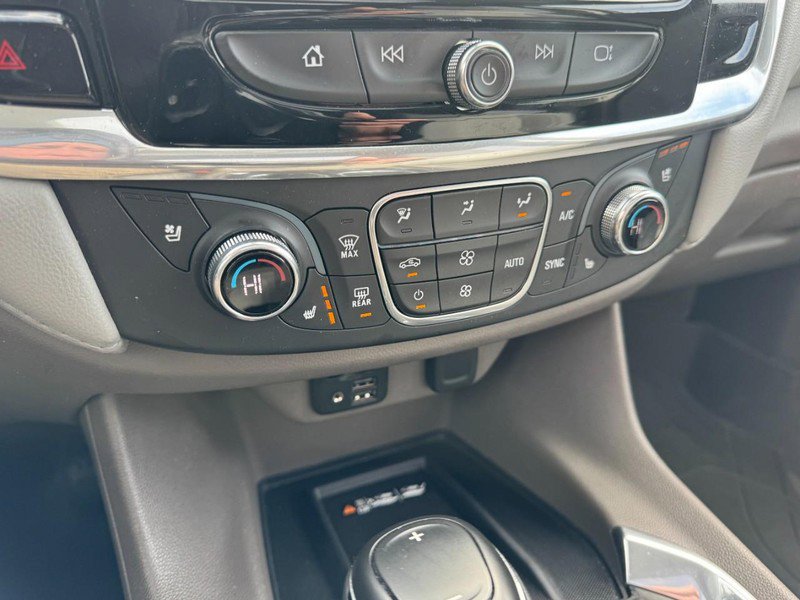 Used 2020 Chevrolet Traverse Premier image 21