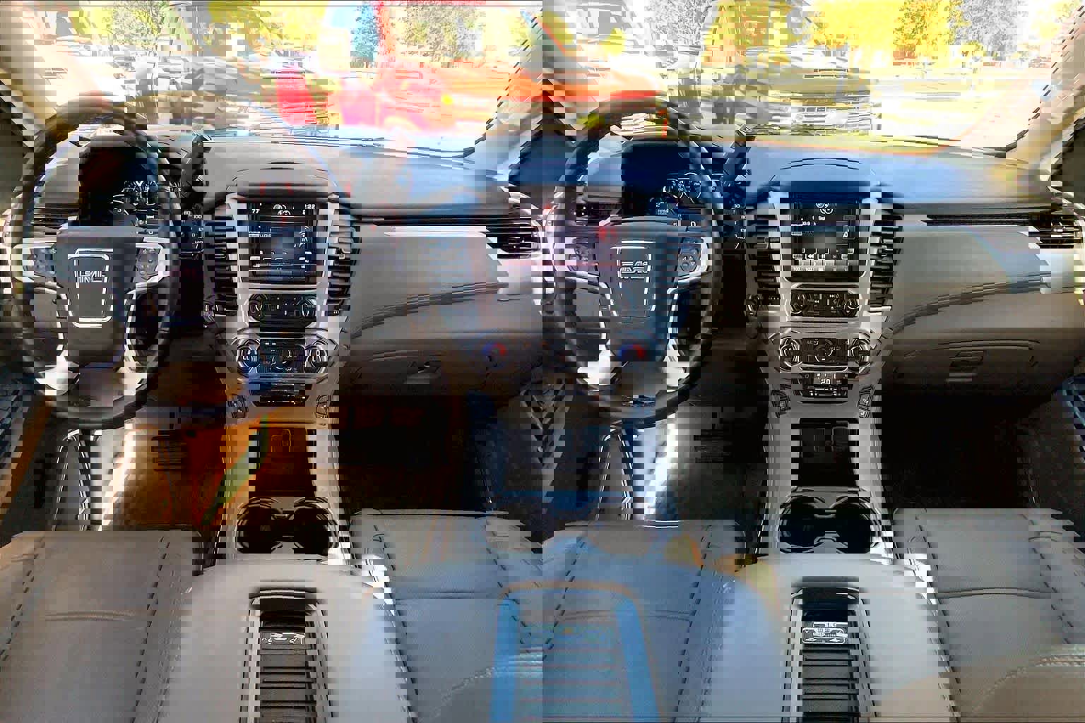 Used 2015 GMC Yukon SLT w/ HD Trailering Package image 15