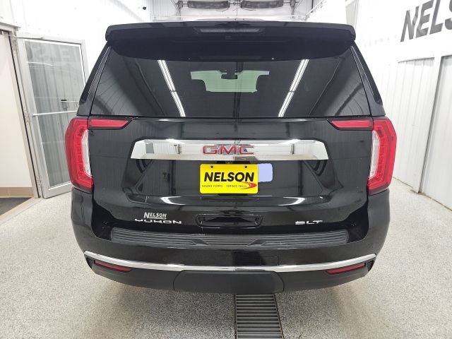 Used 2022 GMC Yukon SLT w/ SLT Luxury Package image 8