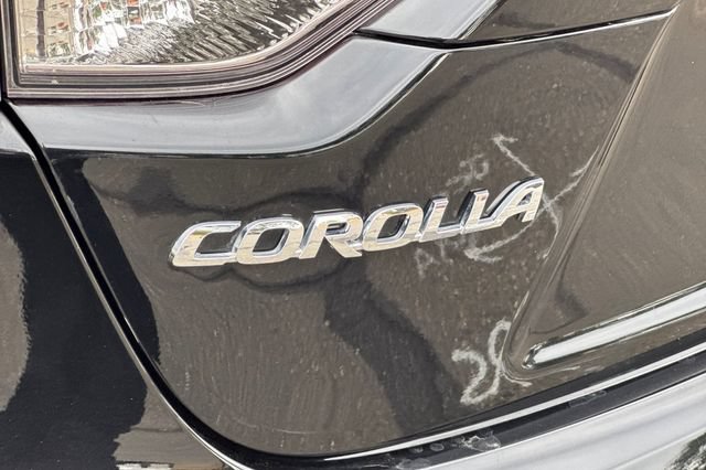 Used 2024 Toyota Corolla LE FWD image 48
