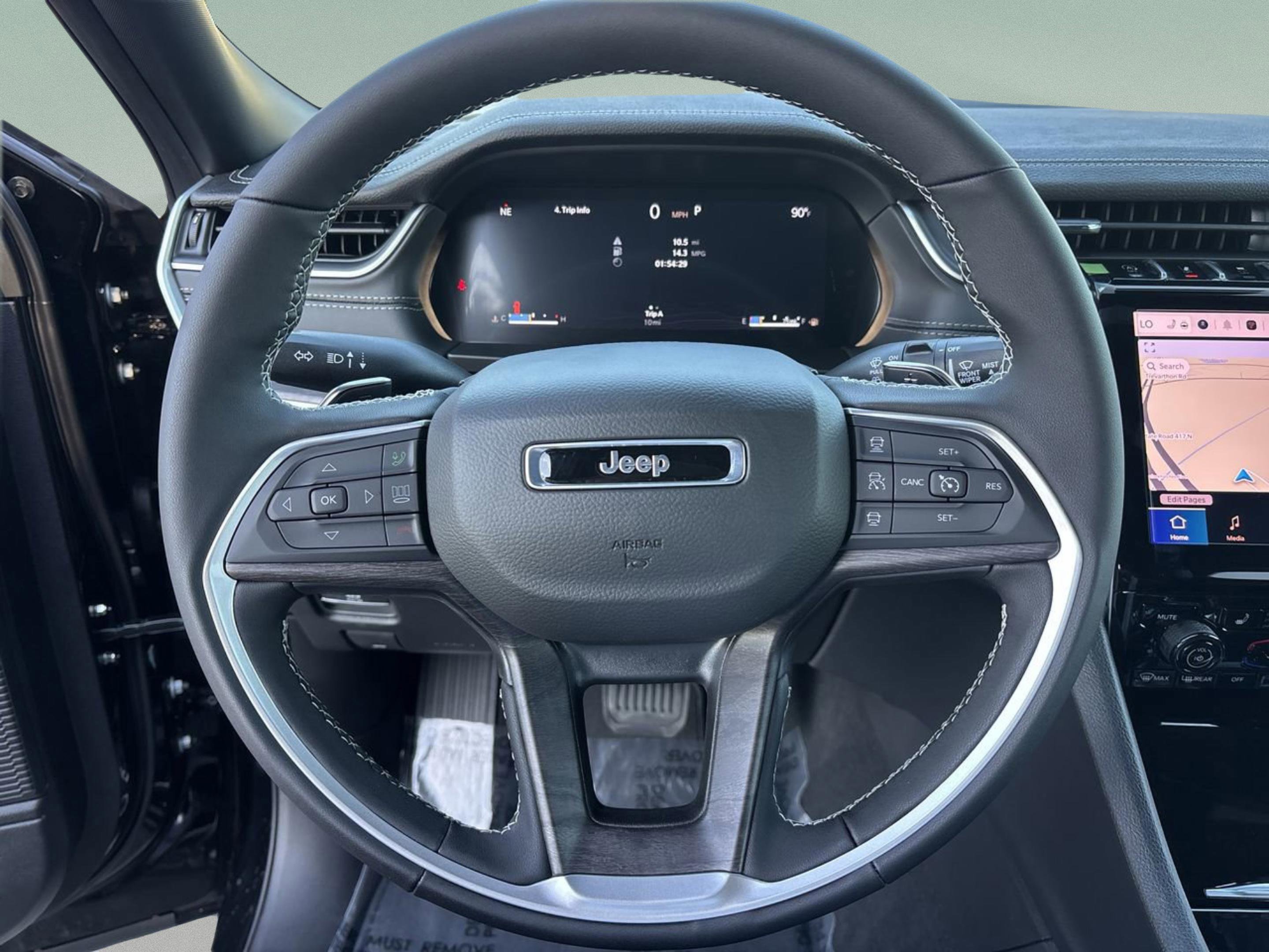 New 2025 Jeep Grand Cherokee Limited image 29