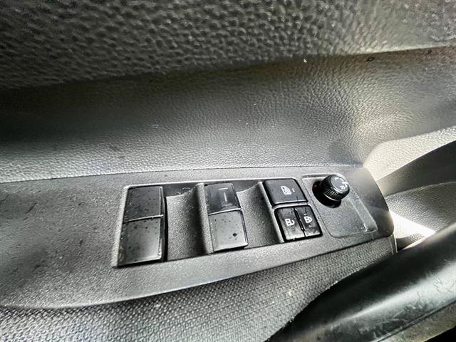 Used 2025 Toyota Corolla LE FWD image 23