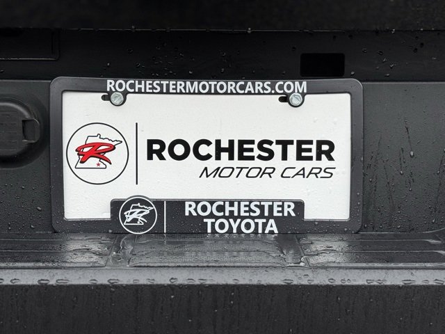 Used 2024 Toyota Tacoma TRD Sport image 41