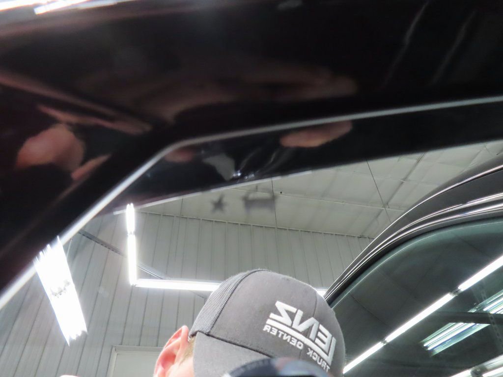 Used 2025 Chevrolet Suburban Z71 w/ Z71 Off-Road Package AWD/4WD image 71