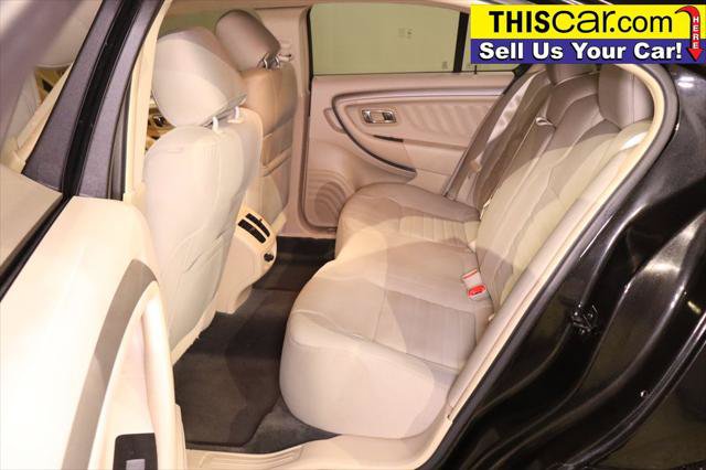 Used 2013 Ford Taurus SE FWD image 21