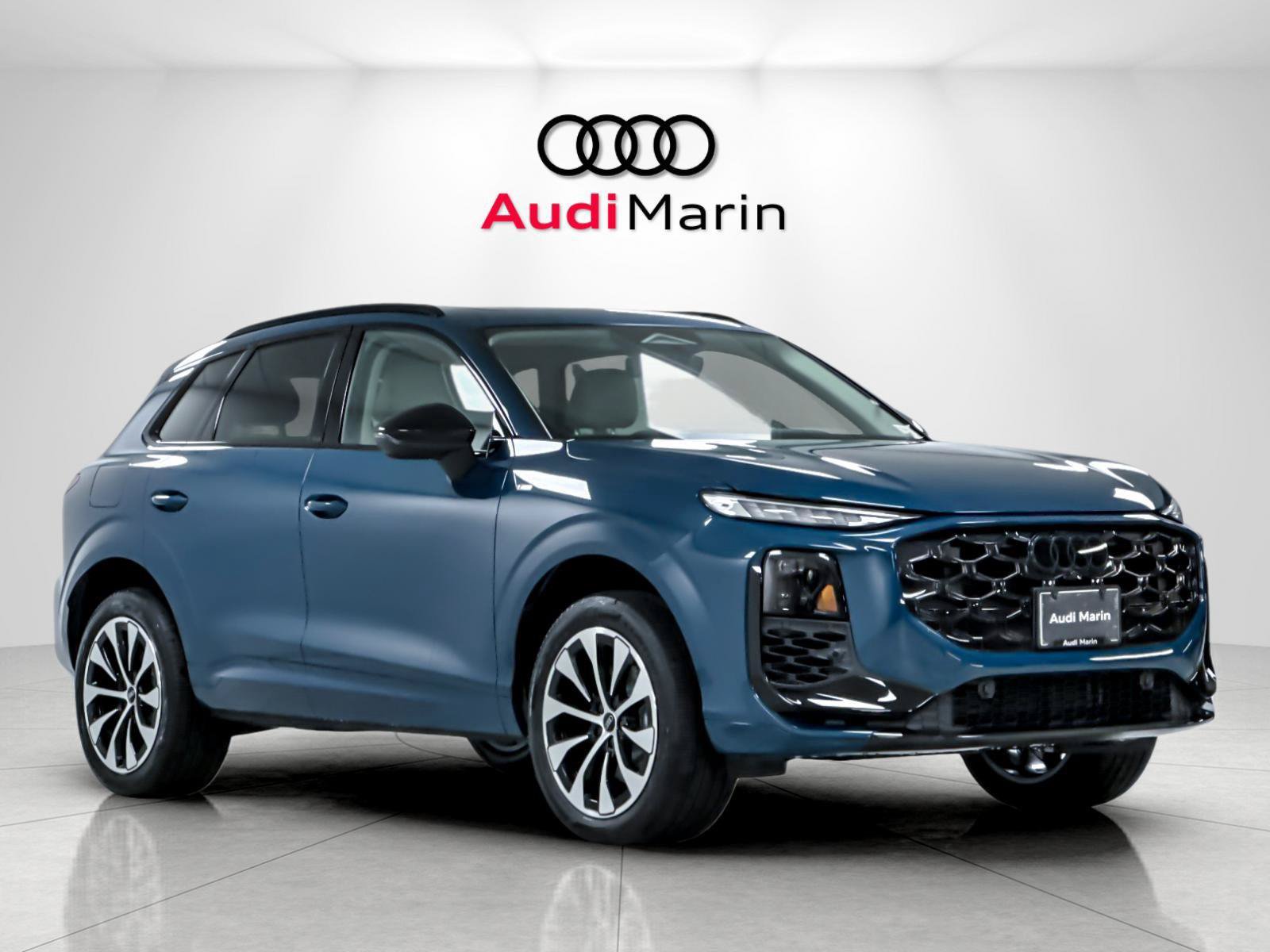 New 2026 Audi Q3 quattro 2.0T AWD/4WD image 7