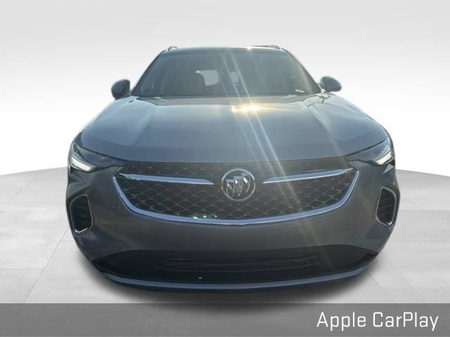 Used 2023 Buick Envision Avenir FWD image 3