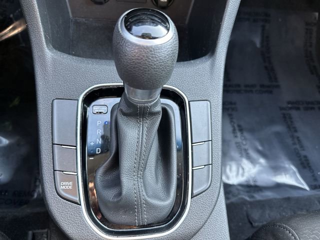 Used 2018 Hyundai Elantra GT image 23