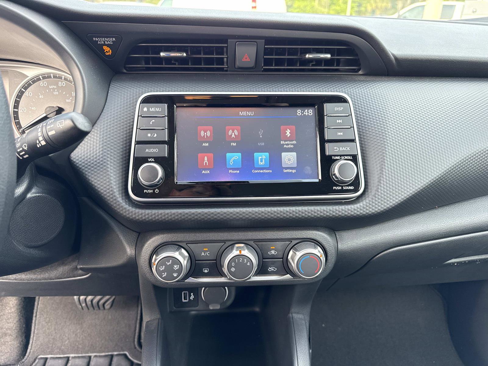 Used 2024 Nissan Kicks S image 22