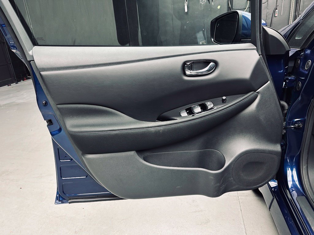 Used 2023 Nissan Leaf SV Plus FWD image 27