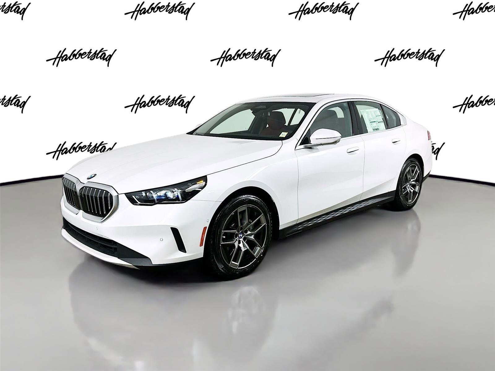 New 2026 BMW 530i xDrive w/ Premium Package