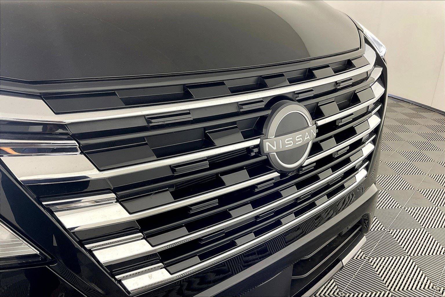 New 2025 Nissan Rogue Platinum image 40