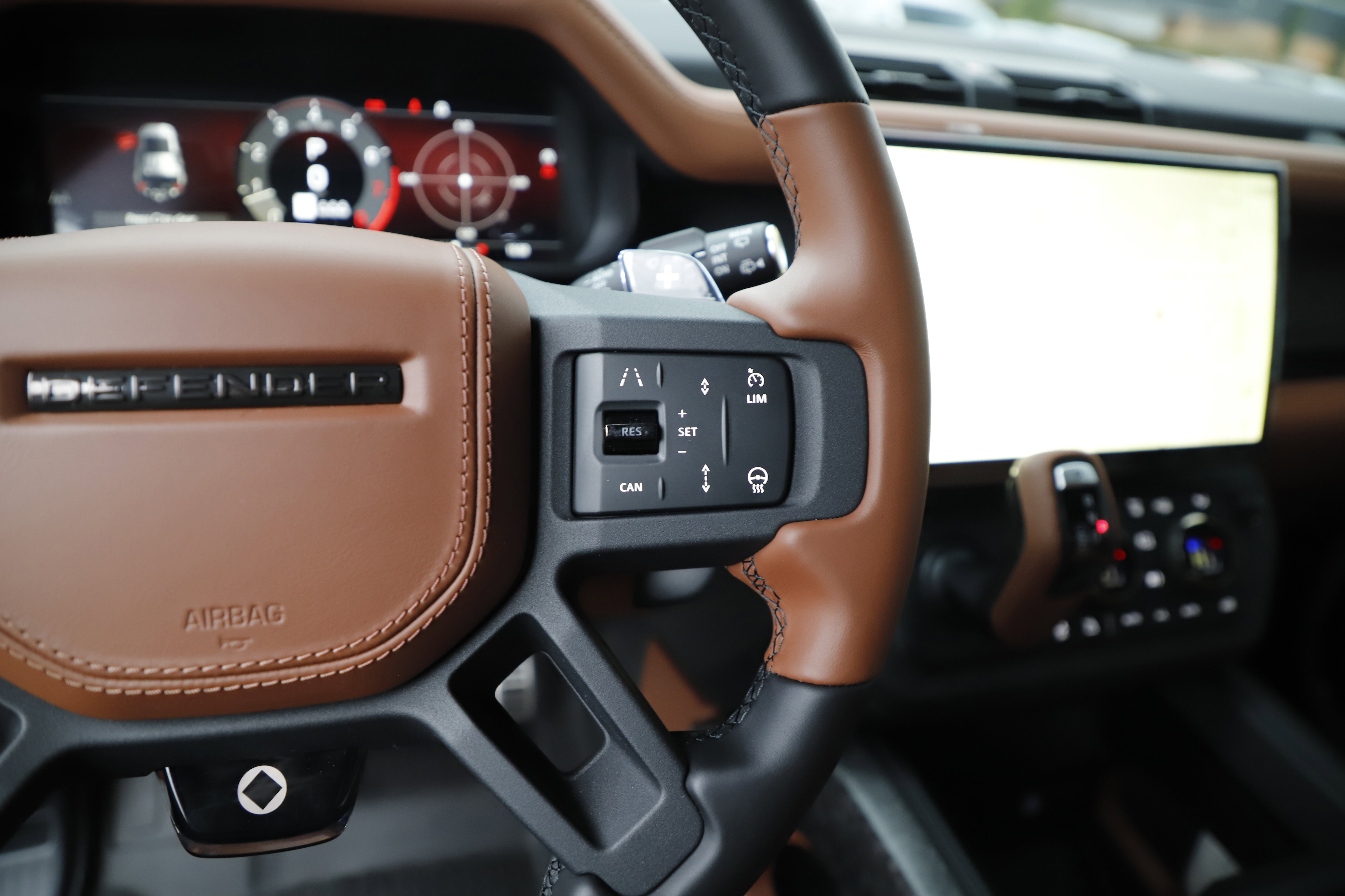 New 2026 Land Rover Defender 110 OCTA AWD/4WD image 27