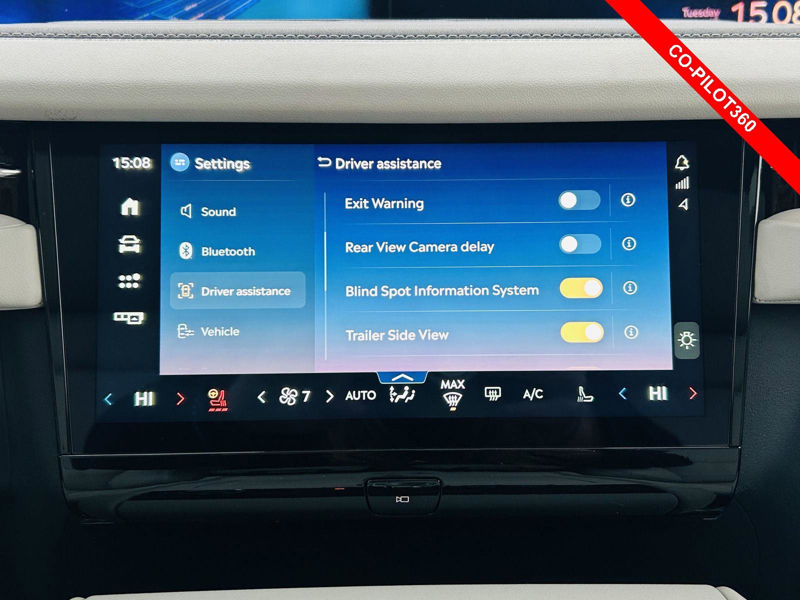 New 2026 Lincoln Navigator Reserve image 12