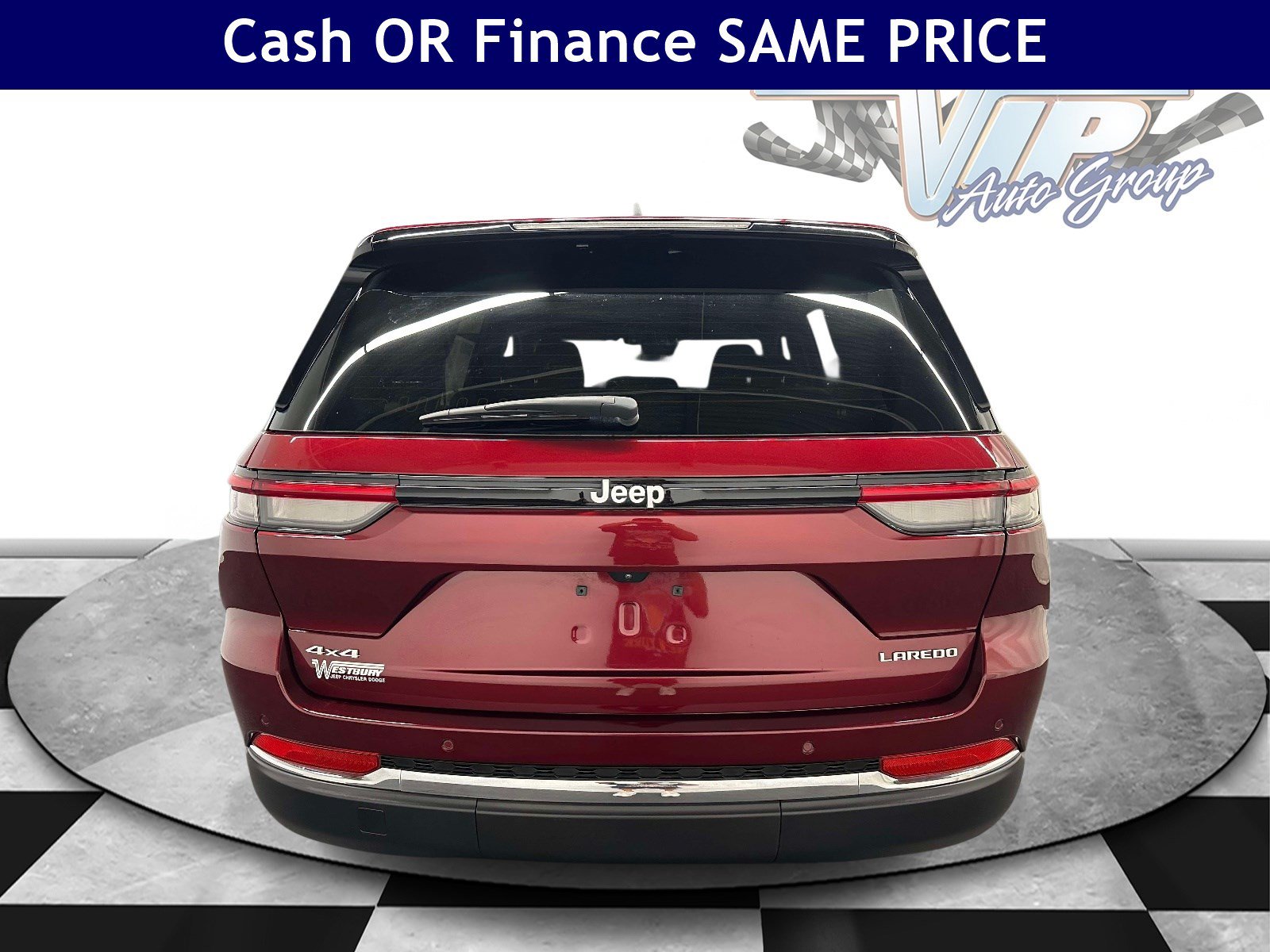 Used 2025 Jeep Grand Cherokee Laredo X w/ Luxury Tech Group I AWD/4WD image 4