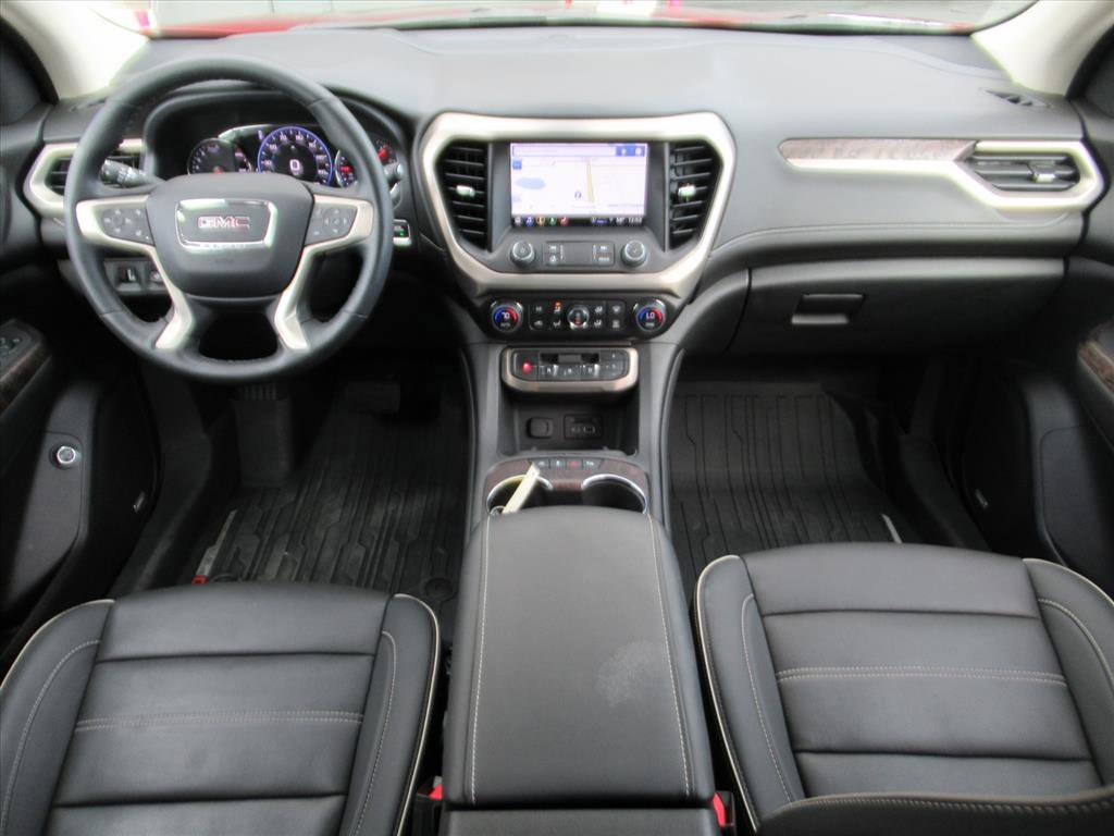 Used 2023 GMC Acadia Denali w/ Denali Ultimate Package image 11