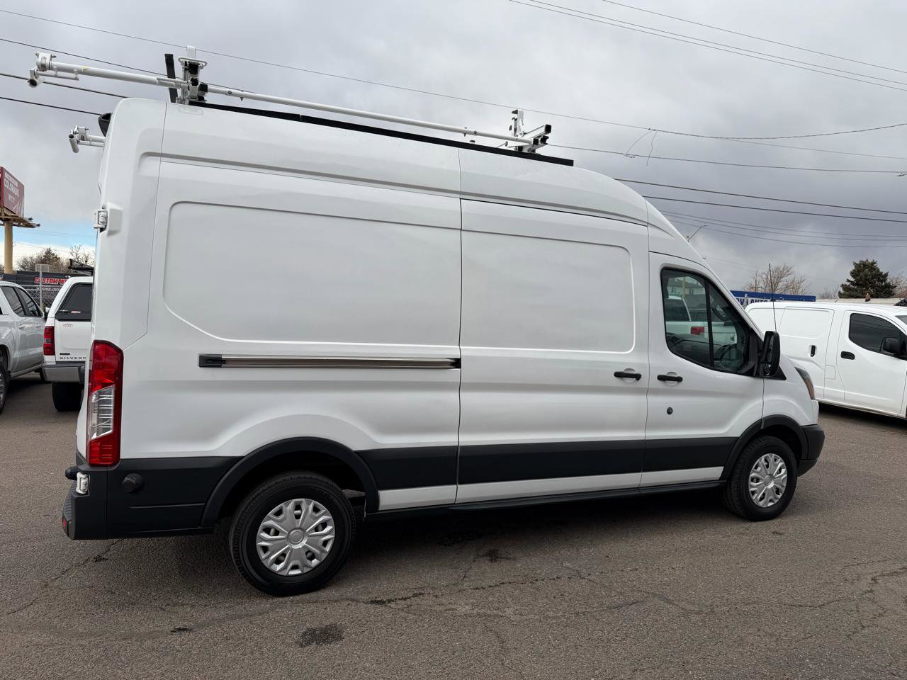 Used 2018 Ford Transit 250 T-250 148 Hi Rf 9000 GVWR Sli image 10