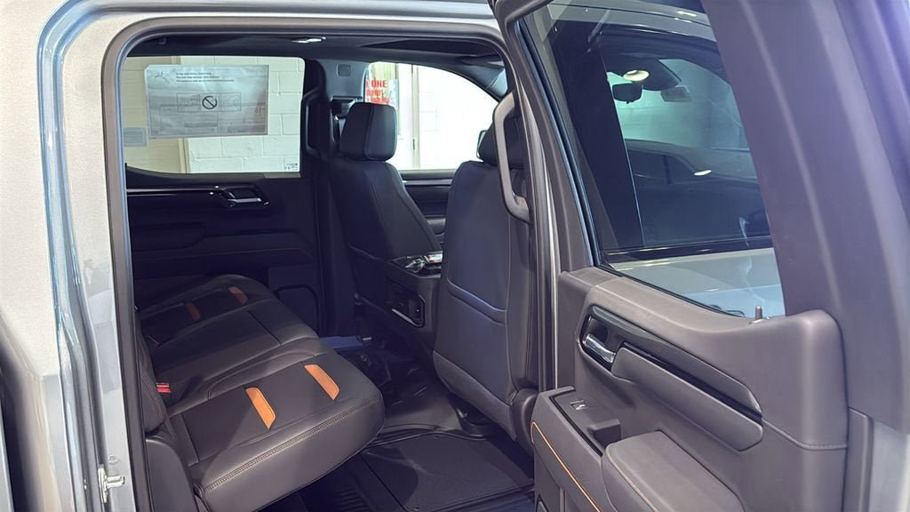 New 2026 GMC Sierra 1500 AT4 w/ AT4 Premium Package AWD/4WD image 14