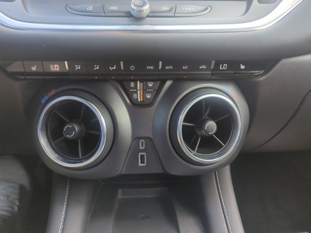 Certified 2024 Chevrolet Blazer LT w/ Sound & Technology Package AWD/4WD image 26